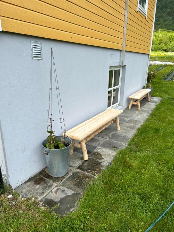 Naustvoll Vila Olden Exterior foto